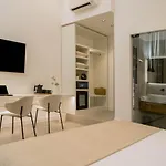 Mamalu - And Otel 4*