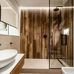 Otel Mamalu - And