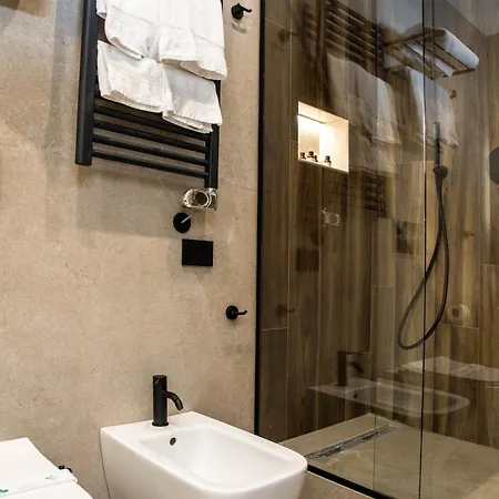 Mamalu - Studios&suites Hotel